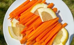 Lebanese Carrot Sticks