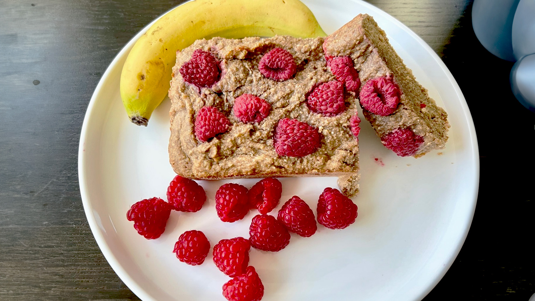 BANANA AND RASPBERRY WHOLEMEAL LOAF